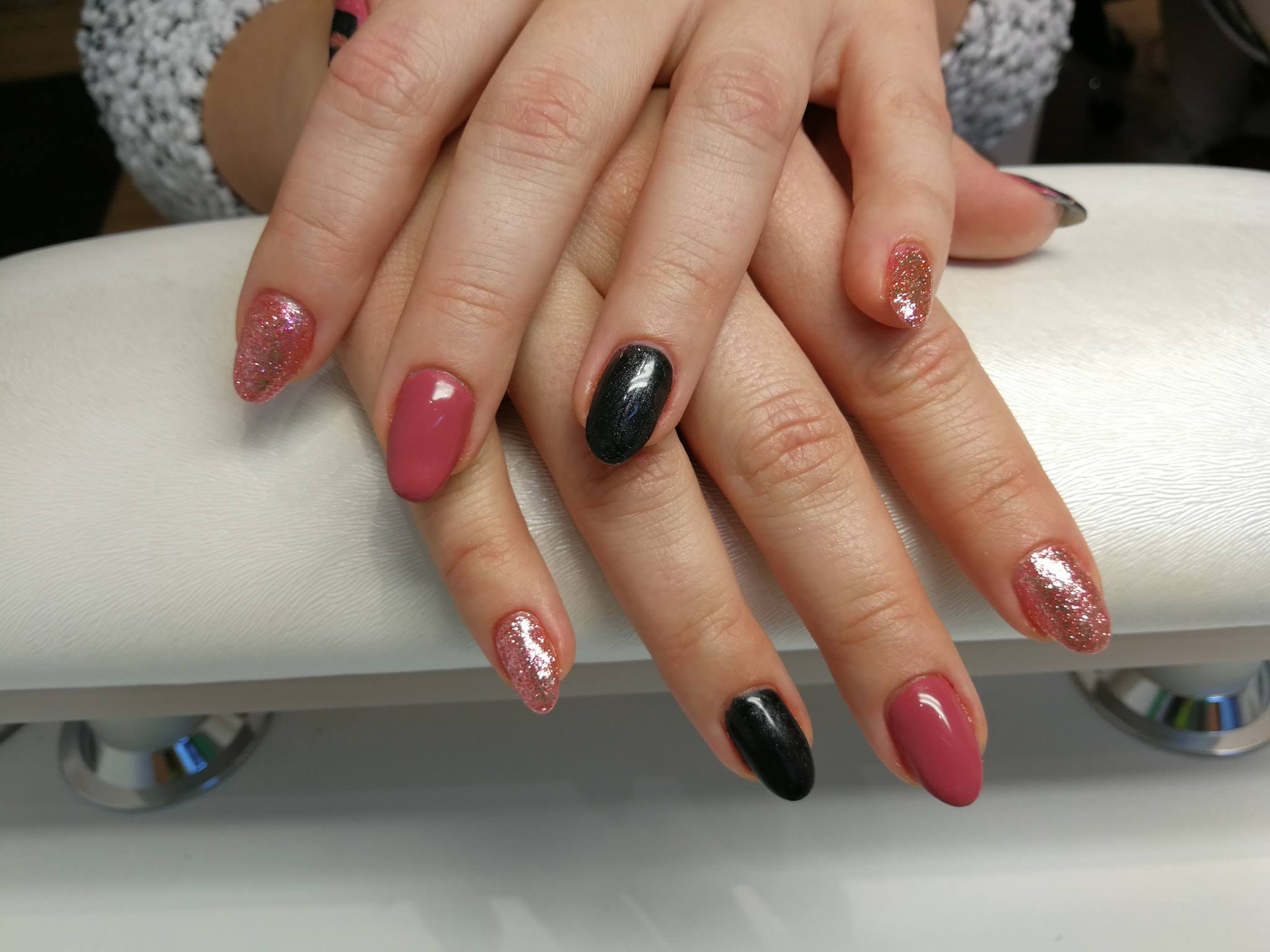 Nagelstudio In Der Nähe Jetzt Geöffnet Nagelstudio – natürlich hautnah